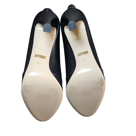 Gucci Women's Black‎ Plume Calfskin Leather Lattice Cutout Boots Size EU 39.5 - Picture 8 of 11